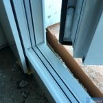 порог алюминиевой двери